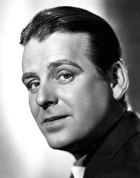 Wallace Ford as Henry Delaney