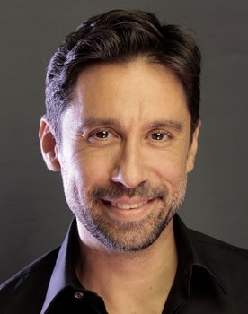 Merih Ermakastar as Küçük Oyuncu