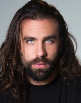 Giuseppe Gamba as Cano