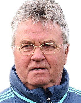Guus Hiddink as Self