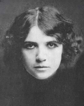Mona Darkfeather