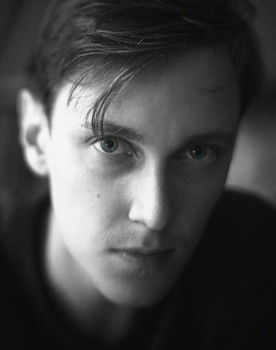 Fabian Jestin as Lui-même / Amédée