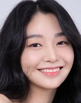 Lee Ye Won as Jung Soo Hyun