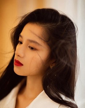 Zhang Jingyi as He Xixi