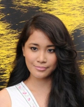 Kim Perez as Maria Clara