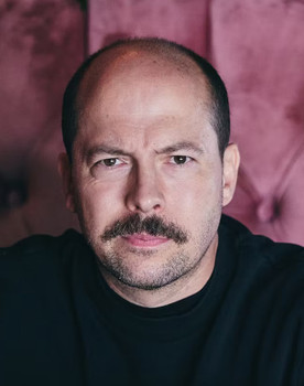 David Ruland as Klaus