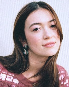 Grace Kaufman as 