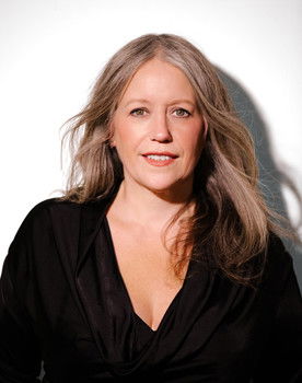 Sherry White as Maria Williams