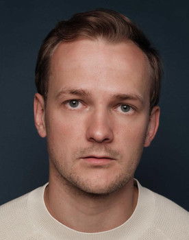 Александр Кижаев as Семушкин