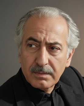 Fikri Çöze as 