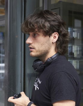 Ramiro Soler Paricio as Exhibit 9