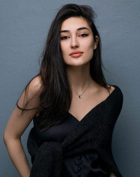 Ariana Lolaeva as self