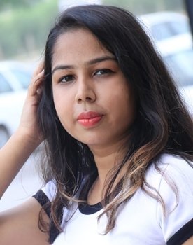 Iqra Khan