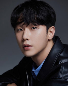 정이헌 as Park Won