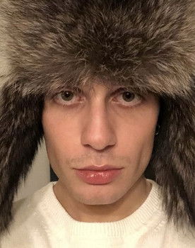 Alexander Ershenco as Sasha