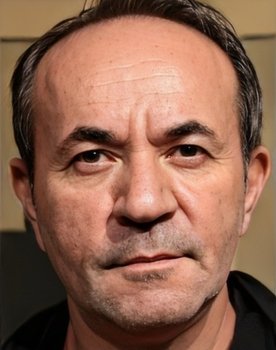 Engin Yüksel as 