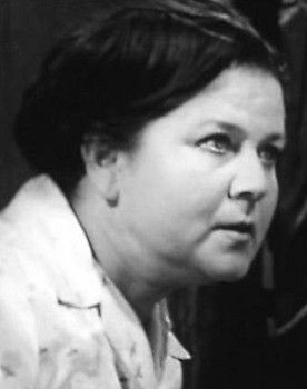 Antonina Dzikan as Оля