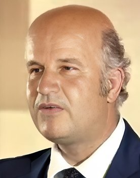 Zeki Sezer