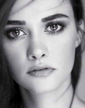 Hande Soral Hande Soral