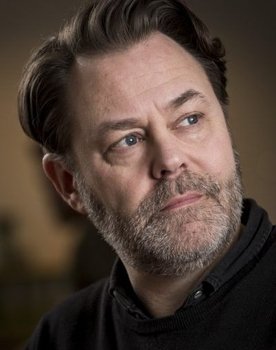 Frank Thiel as 