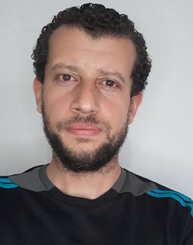 Augusto Sales as Policial 1