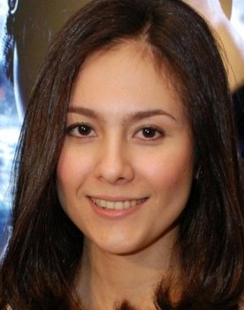 Wulan Guritno as 