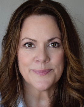 Gayla Goehl as Kitty