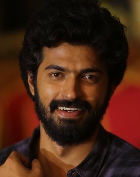 Ajay Balakrishna as Karthik