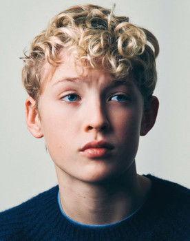 Lox Pratt as Draco Malfoy