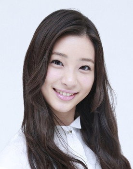 足立梨花