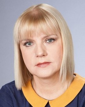 Yelena Stepanova as фрачная пара