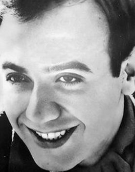 Francesco Comegna as Francis