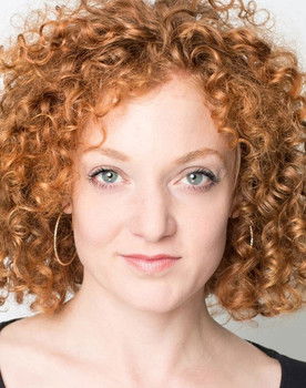 Yvonne Eisenring as Charlie