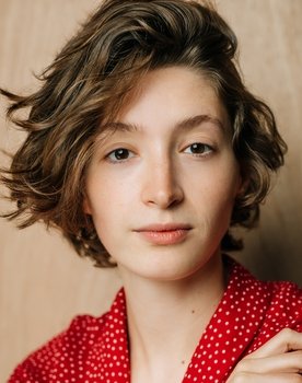Marguerite Hanna as Ashley