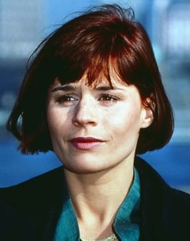Suzanna Hamilton as 