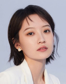 Fei Xinjie as News Reporter