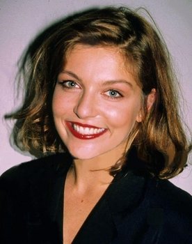 Sheryl Lee as 