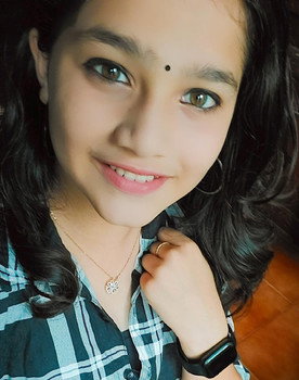 Binsa Mariam as Isa