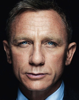 Daniel Craig