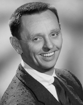 Knox Manning as Narrator (voice)