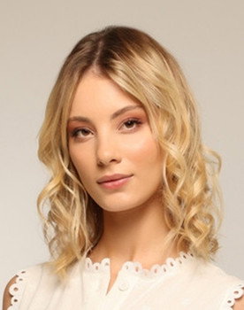 Anna Maria Iliadou as Κατερίνα Χαρίση