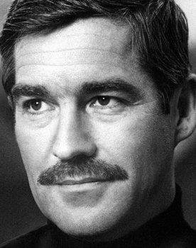 Michael Craig as Charles Thatcher
