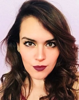 Jimena Picos as Lorena Lara