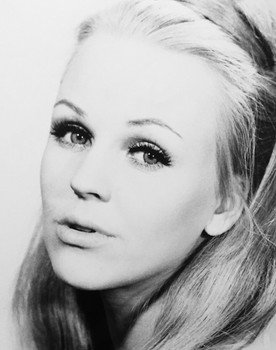 Helga Tölle as Teacher