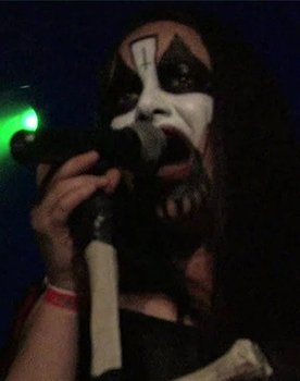 Teddi Tarnoff as Queen Diamond - vocals