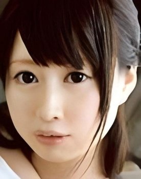一人暮らしの息子を心配して上京してきたママとパパ。蒸し暑い夜なのにエアコンが壊れている僕の部屋はムシムシで、隣で寝ているママのカラダも汗でスケスケべっとり！