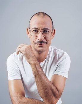 Miguel Ángel Martín as Paco