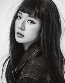 Syni Trang as Thắm