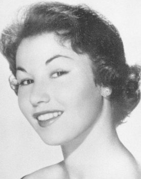 Nadine Tallier as Amanda