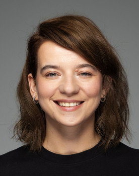 Sabina Memishi as Edona